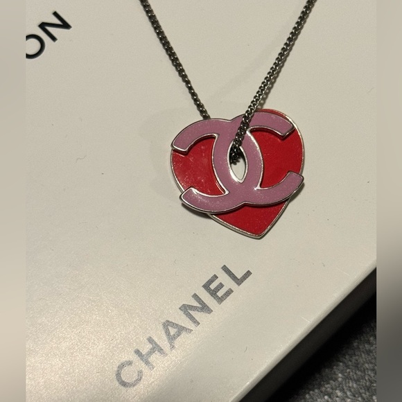 Authentic Chanel Heart Here Mark Necklace - Picture 5 of 7